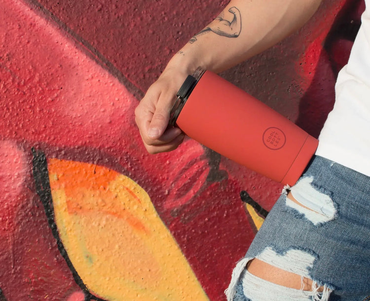 VASO DE ACERO INOXIDABLE
VIVID RED