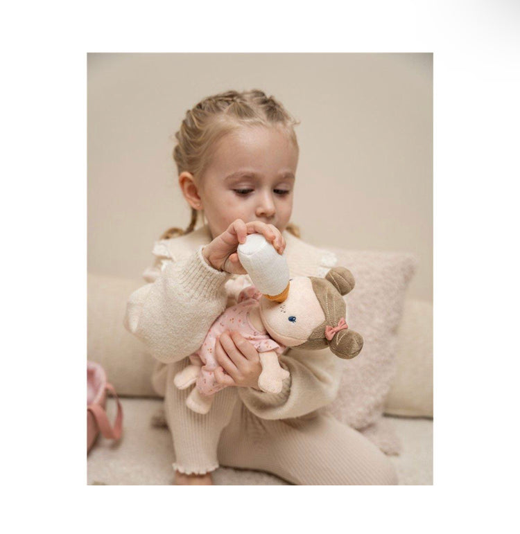 Bebé Rosa con Capazo
Little Dutch