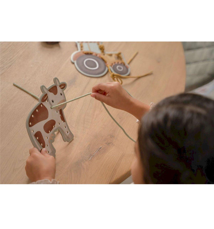 Tarjetas Para Enlazar Cordones Little Farm
Little Dutch