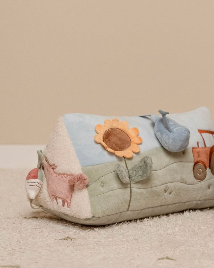 Triángulo de actividades Pequeña Granja