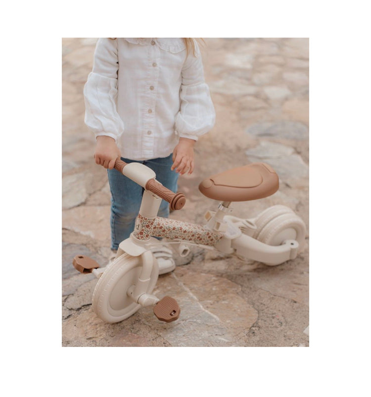 Triciclo con Barra 4 en 1 Blanco Flores
Little Dutch