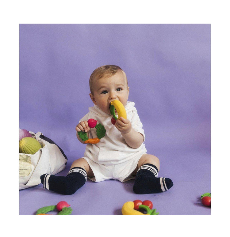 Mordedor Fruit Ring
Oli & Carol