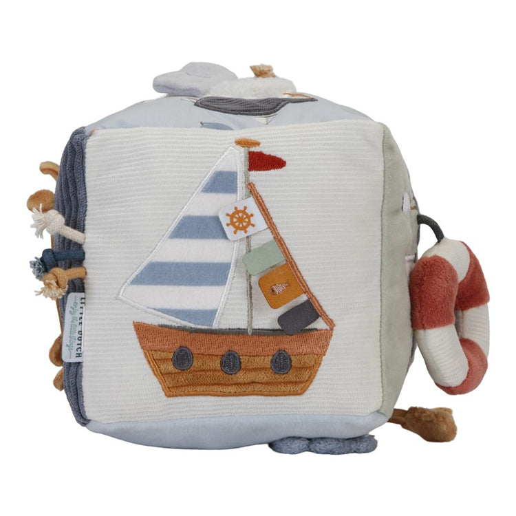 CUBO BLANDITO DE ACTIVIDADES SAILORS BAY LITTLE DUTCH