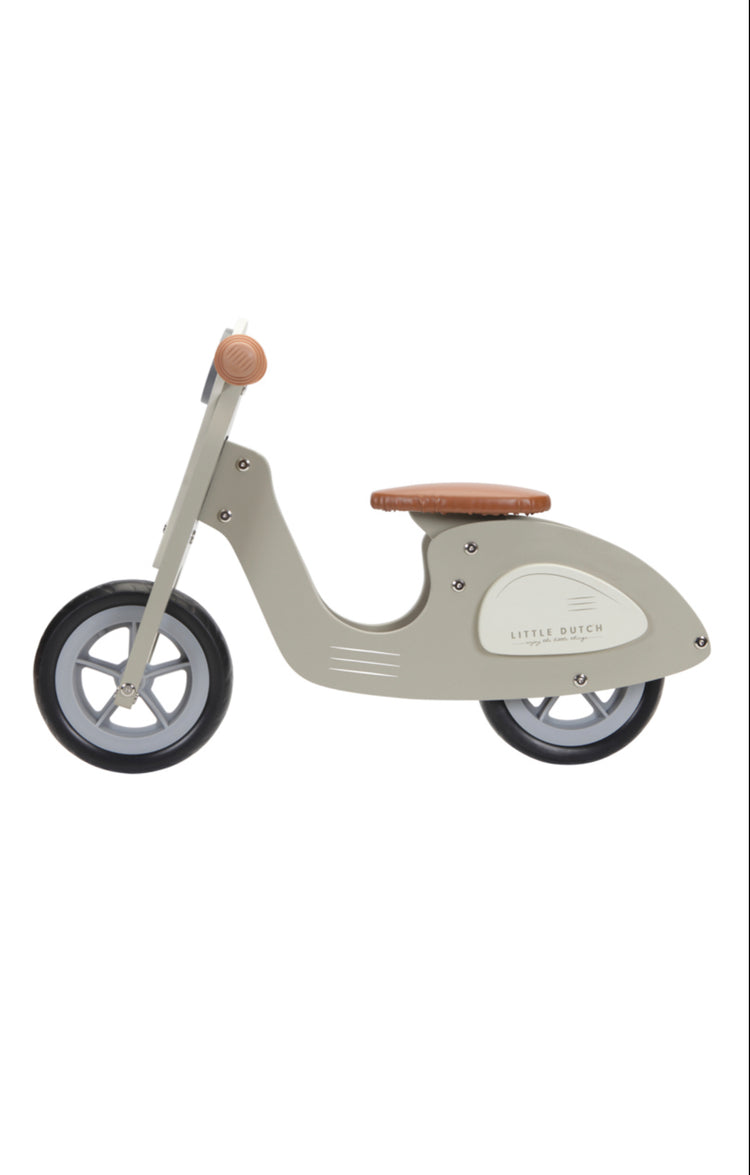 Scooter oliva