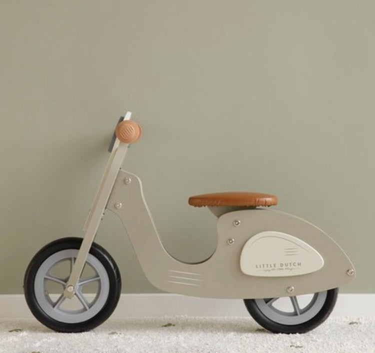 Scooter oliva